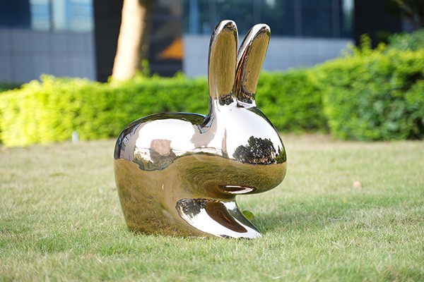 Polished Stainless Steel Rabbit Sculpture | Modern Decorative Bunny Statue for Interior Spaces